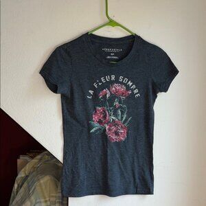 Aeropostale Gray La‎ Fleur Sombre Fitted Short Sleeve Tee S/P